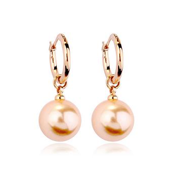 Italina pearl earring 82562