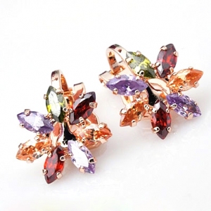 R.A clip earring 320958