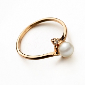 R.A Pearl ring 1109310701