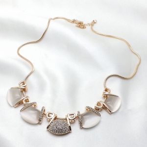 R.A opal necklace  201002