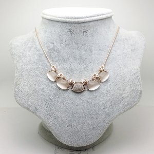 R.A opal necklace  201002