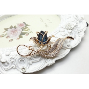 R.A zircon brooch 1543520602 