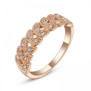 Austrian crystal ring  95683