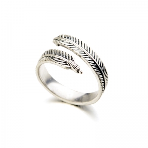 Allencoco feather shape open ring  10347