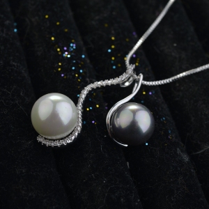 Rigant Pearl necklace 77425 