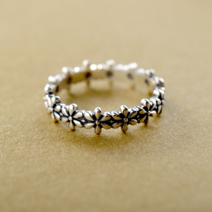 Rigant 925 sterling silver ring R7004603