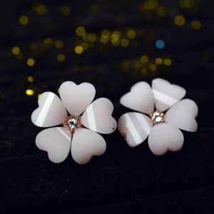 Rigant acrylic flower earring   86709
