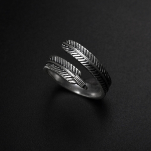 Allencoco feather shape open ring  10347