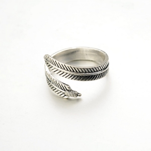Allencoco feather shape open ring  10347