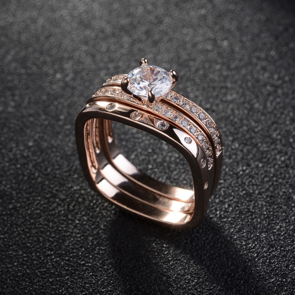 Allencoco zircon ring 