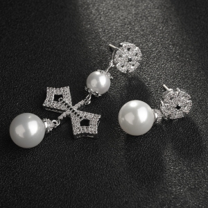 Allencoco pearl earring   208113002