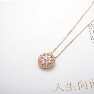 R.A zircon necklace  331400