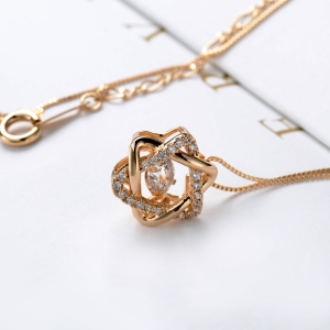 Rigant zircon necklace  77561