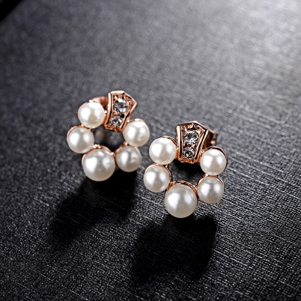 R.A Korean Fashion Diamond Stud Earrings (Large) 80230