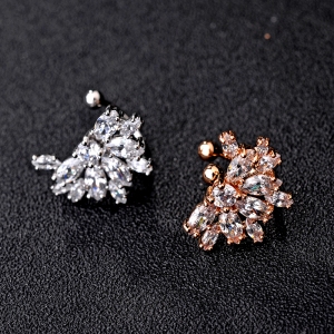R.A Cylindrical snow earrings 1256610002