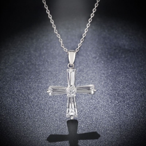 AllenCOCO Korean version of the AAA zircon cross necklace 30721802