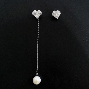 AllenCOCO Korean heart - shaped asymmetrical earrings 20849102
