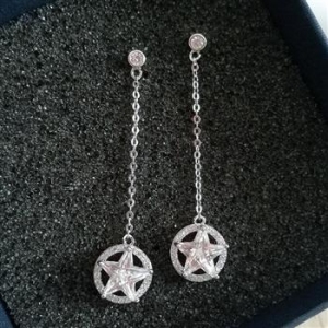 AllenCOCO Korean Style Simplified Five Pointed Star Earrings 20850802