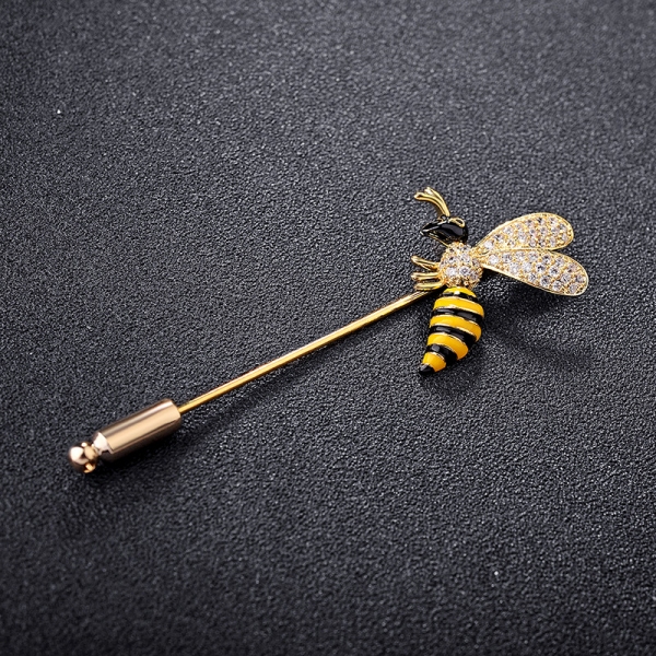 R.A bee brooch    850234