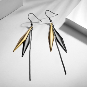 R.A tassel earring  821616