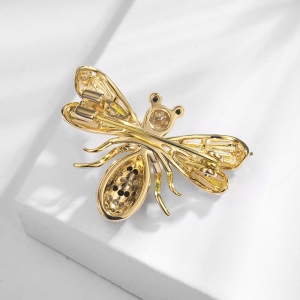 R.A bee brooch  850472