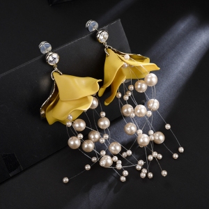 R.A Pearl tassel earring  821545