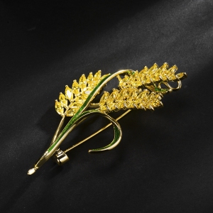 R.A golden zircon grain brooch  850380