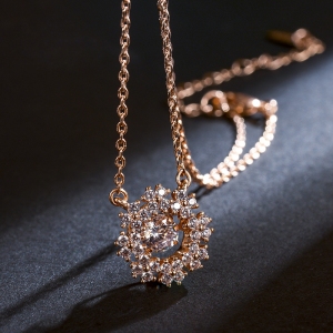 Rigant zircon necklace  62137