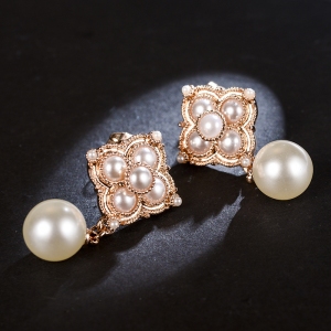 Allencoco pearl earring  208861