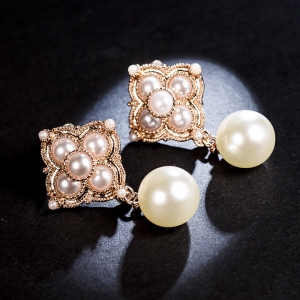 Allencoco pearl earring  208861