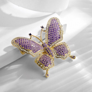 R.A butterfly zircon brooch  850447